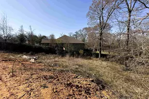 110 Elmwood Ct, Palestine, TX 75801 - Photo 14