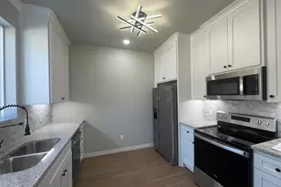 422 E Houston St, Tyler, TX 75702 - Photo 14