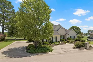 108 Links Dr, Mount Pleasant, TX 75455 - Photo 2