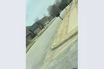 568 Imagine Drive, Lindale, TX 75771 - Photo 8