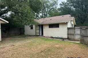 615 Millville Dr, Henderson, TX 75652 - Photo 6