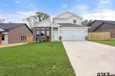 16330 Crossing Circle, Lindale, TX 75771 - Photo 1