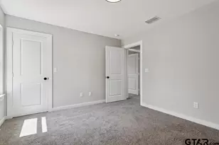 16330 Crossing Cir, Lindale, TX 75771 - Photo 24