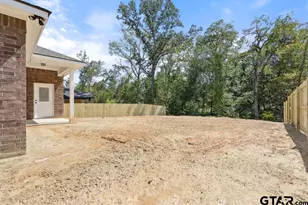 16330 Crossing Cir, Lindale, TX 75771 - Photo 30