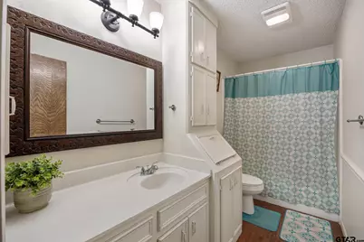 802 Carriage Drive, Tyler, TX 75703 - Photo 14