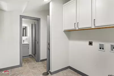 200 Jenkins St, Henderson, TX 75652 - Photo 24