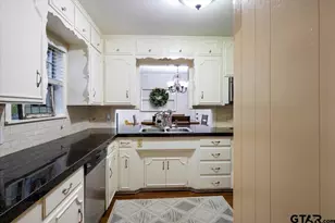 315 Ridgecrest, Tyler, TX 75701 - Photo 10