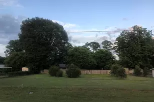 319 Daniels St, Rusk, TX 75785 - Photo 1