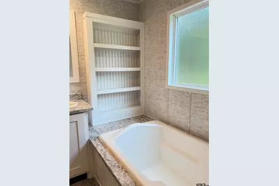 310 Randall Avenue, Jefferson, TX 75657 - Photo 20