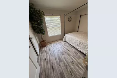 310 Randall Avenue, Jefferson, TX 75657 - Photo 10