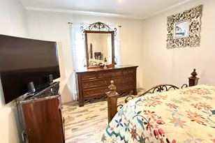 310 Randall Ave, Jefferson, TX 75657 - Photo 16