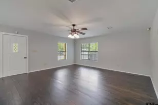 107 N Rainbow Dr, Whitehouse, TX 75791 - Photo 14