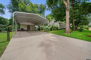 118 W Carolina St, Palestine, TX 75801 - Photo 30