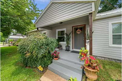 118 W Carolina Street, Palestine, TX 75801 - Photo 2