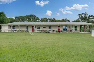 5652 An County Rd 2202, Palestine, TX 75803 - Photo 2