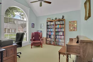 1212 Parkview Dr, Tyler, TX 75703 - Photo 10