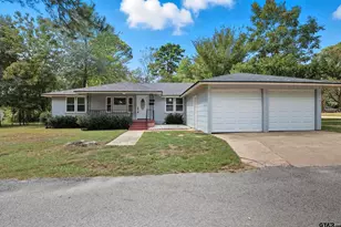 223 Cheek St, Mineola, TX 75773 - Photo 1