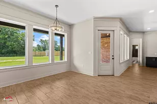 190 Brooks Dr, Gladewater, TX 75647 - Photo 14