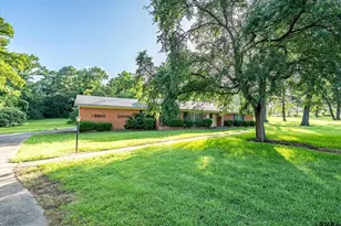 1858 S Dickinson Dr, Rusk, TX 75785 - Photo 6