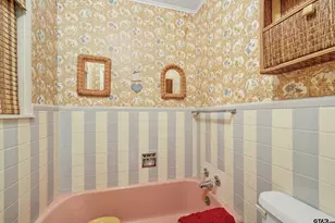 1858 S Dickinson Dr, Rusk, TX 75785 - Photo 18