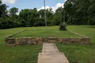 864 Pyeatt Dr, Gladewater, TX 75647 - Photo 8