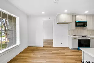 1513 E Lawrence St, Tyler, TX 75702 - Photo 8