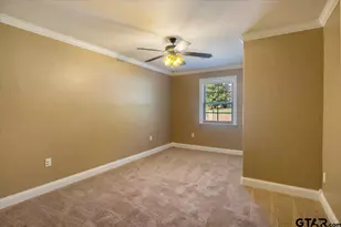 170 Ashbriar Ln, Longview, TX 75605 - Photo 36