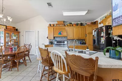 1513 N Whatley, White Oak, TX 75693 - Photo 12