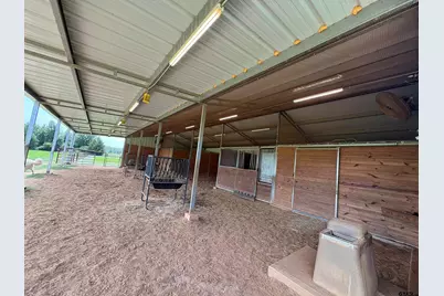 1303 Cr 2314, Pittsburg, TX 75686 - Photo 32