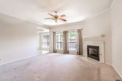 5401 Hollytree Dr #201, Tyler, TX 75703 - Photo 2