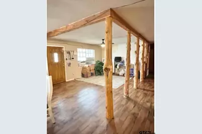 1003 West Point Tap Rd, Palestine, TX 75803 - Photo 16