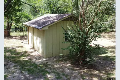 502 W Hubbard St, Lindale, TX 75771 - Photo 36