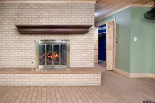 502 W Hubbard St, Lindale, TX 75771 - Photo 6