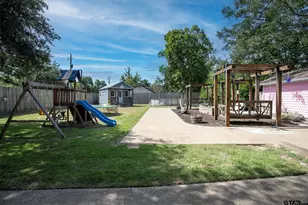 502 W Hubbard St, Lindale, TX 75771 - Photo 42