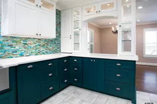 502 W Hubbard St, Lindale, TX 75771 - Photo 2