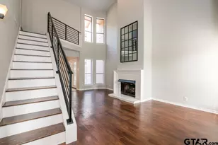 5809 Hollytree, Tyler, TX 75703 - Photo 4