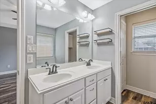 401 Amanda Ct, Whitehouse, TX 75791 - Photo 18