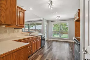 401 Amanda Ct, Whitehouse, TX 75791 - Photo 10
