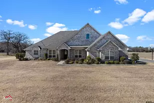 15631 Stallion Lake Blvd, Lindale, TX 75771 - Photo 2