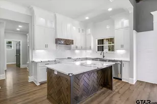 19363 Cedarpark Pl, Lindale, TX 75771 - Photo 8