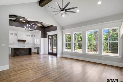 19363 Cedarpark Pl, Lindale, TX 75771 - Photo 10