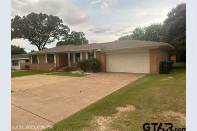 2205 Pine Tree Rd, Longview, TX 75604 - Photo 1