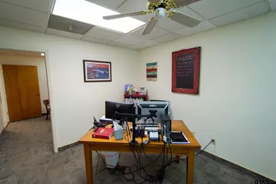 107 N Main, Henderson, TX 75654 - Photo 8