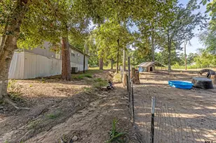 21133 Oak Dr, LaRue, TX 75770 - Photo 22