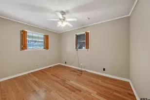 137 County Rd 3161, Jacksonville, TX 75766 - Photo 32