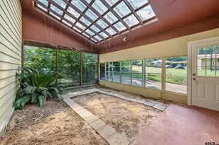 137 County Rd 3161, Jacksonville, TX 75766 - Photo 36