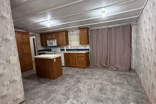 115 Knotty Pine Dr, Chandler, TX 75758 - Photo 8