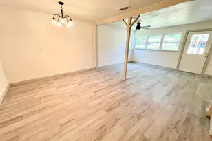 611 Hickory, Hughes Springs, TX 75656 - Photo 14