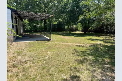 611 Hickory, Hughes Springs, TX 75656 - Photo 8