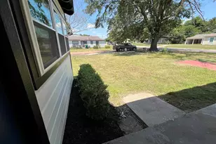 611 Hickory, Hughes Springs, TX 75656 - Photo 24